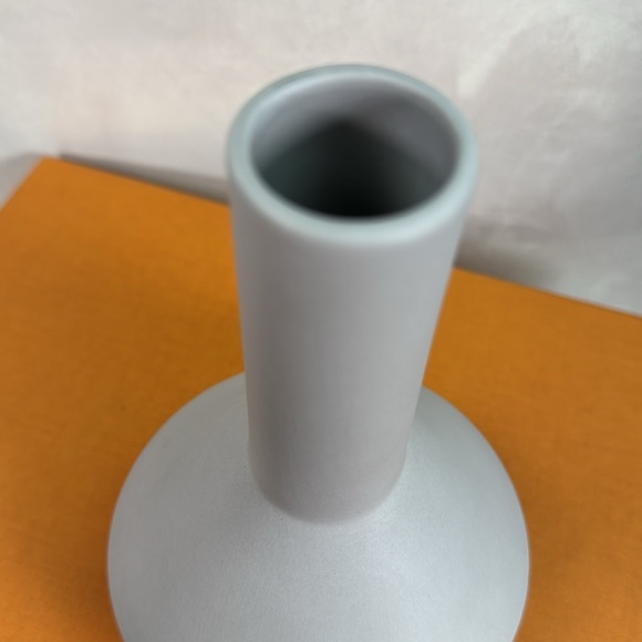 Ferm Living 
Sculpt Vase Pod - Picture 4 of 12